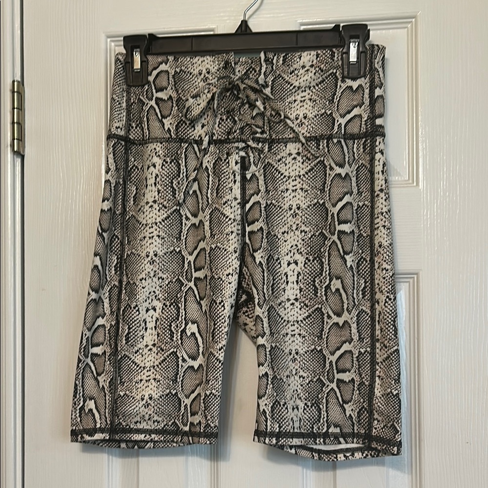 WVVY Snake Print Bike Shorts